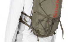 Mu�ka�sk� batoh s vestou Simms Flyweight Vest Pack Tan
