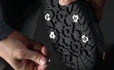 Brod�c� boty Simms G4 Pro Vibram Soles Carbon